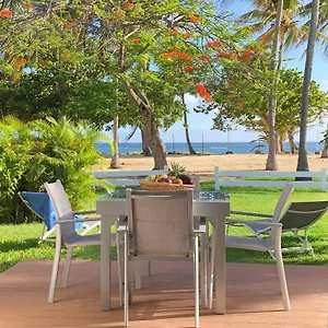 beautiful-ground-floor-seaside-studio-flat.comcaribbean.com/